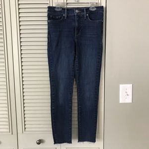 Levi’s 311 Shaping Skinny